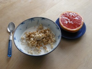 Gluten free oatmeal with grapefruit