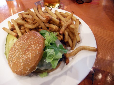 Gluten-free Burger with Sesame Bun
